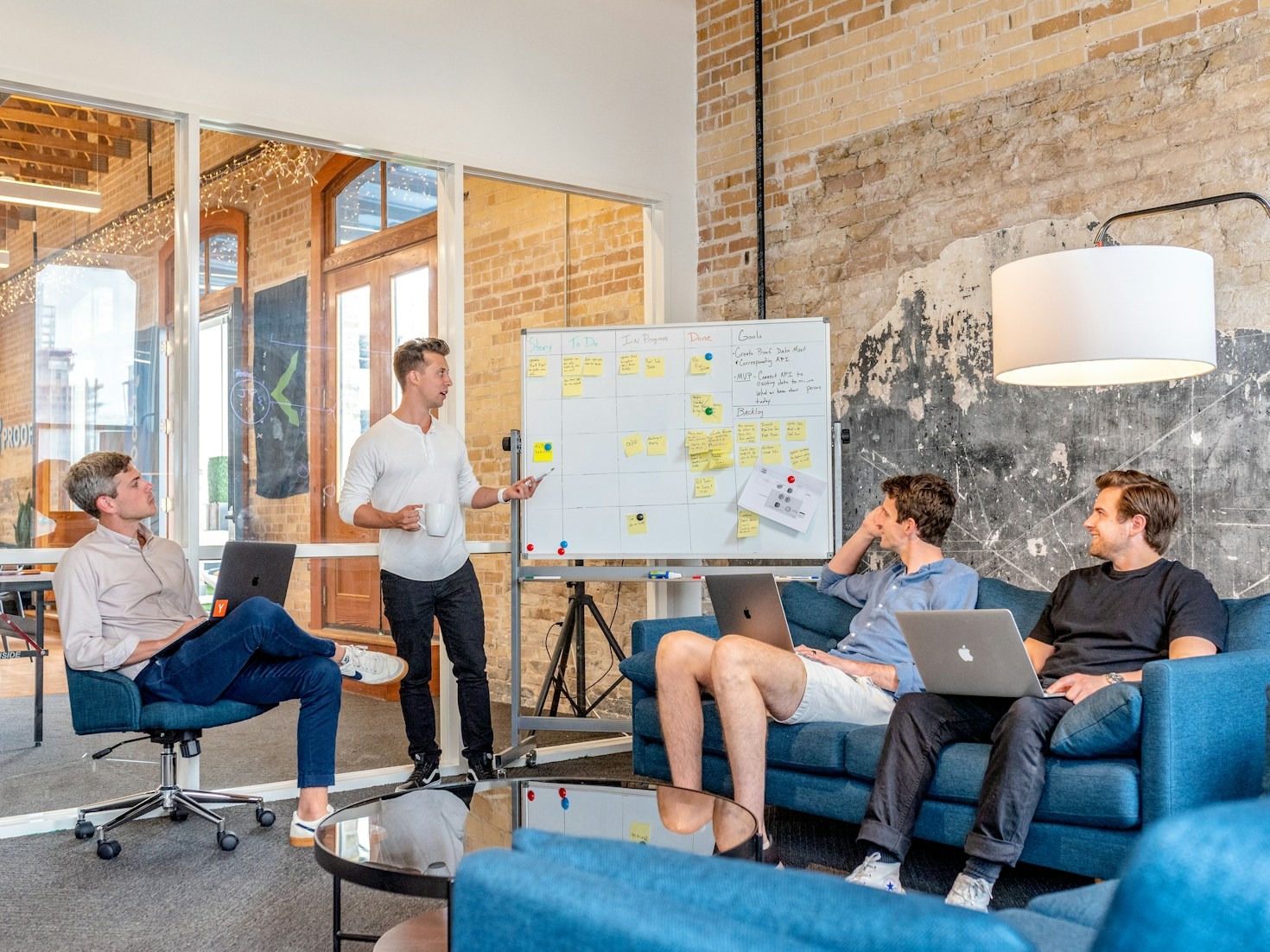 Maximizing ROI with Expert Lead Generation
